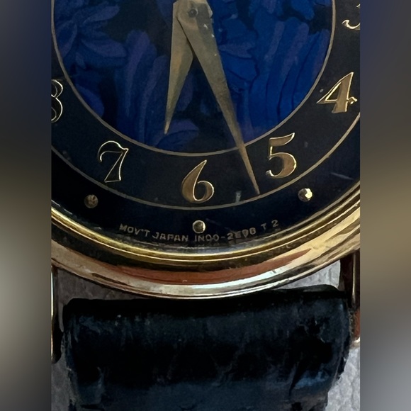 Seiko Ladies Watch Vintage Rare Black Calfskin Strap Gold Tone and Blue Dial - Picture 8 of 14